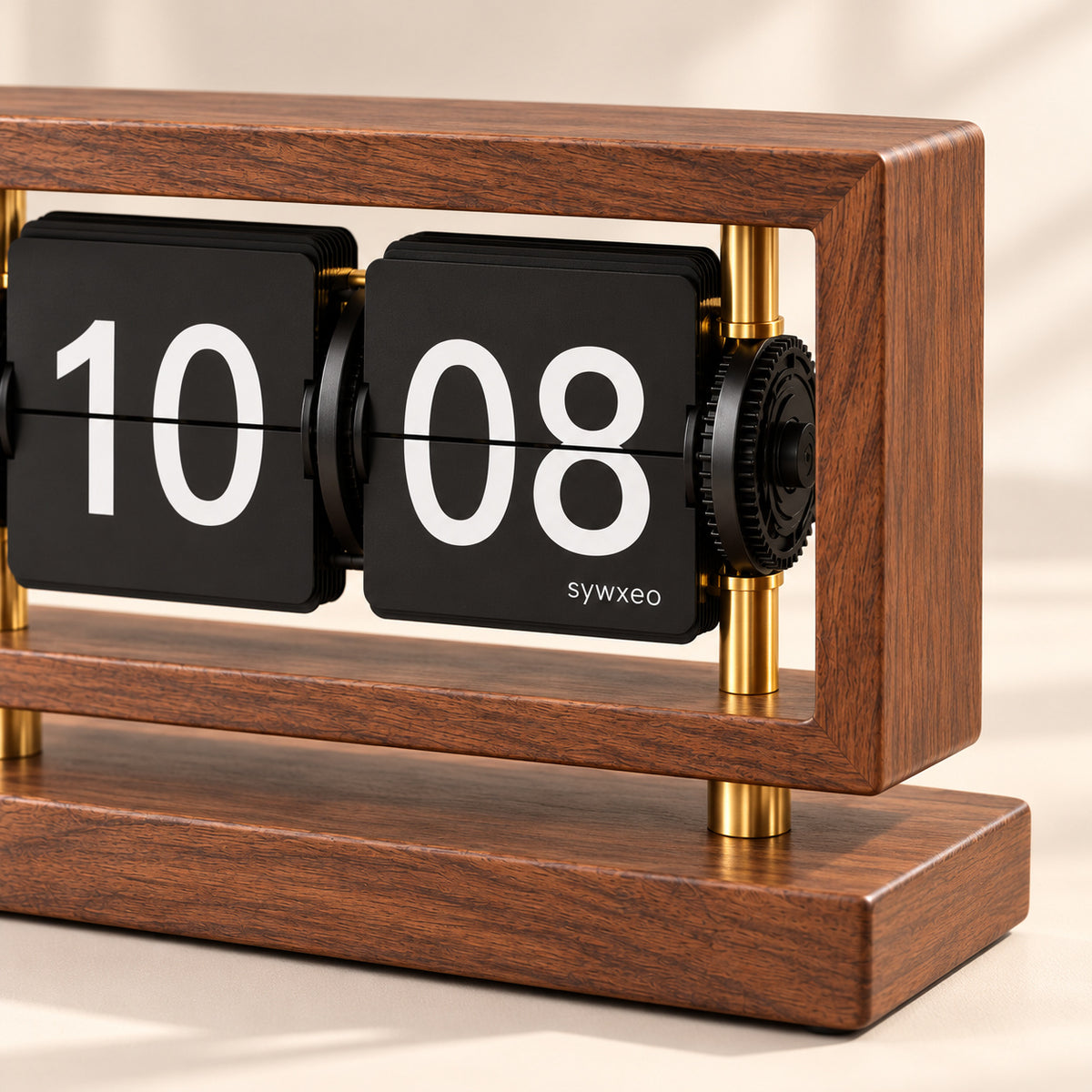sywxeo™ Camden Flip Desk Clock — Detail view